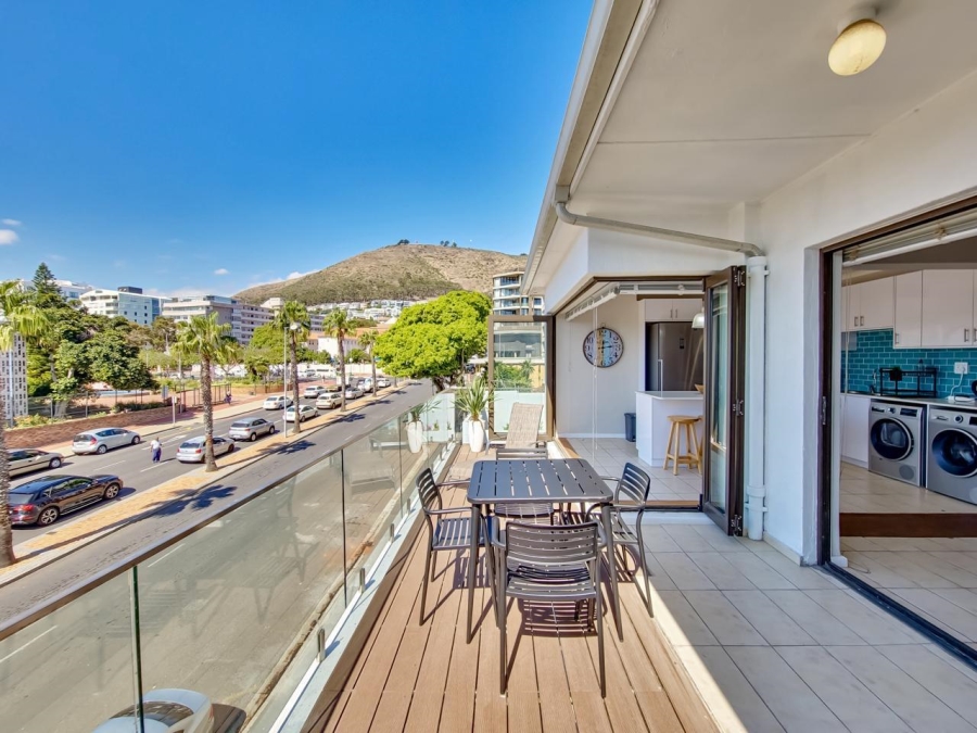 2 Bedroom Property for Sale in Three Anchor Bay Western Cape